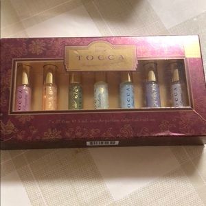 TOCCA 7 pc EDP Rollerball Set